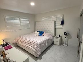 19150 S Saint Andrews Dr, Hialeah FL 33015
