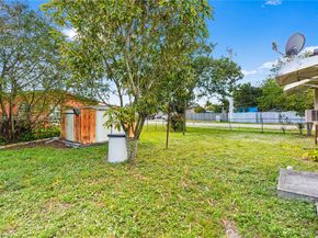 6142 SW 21st St, Miramar FL 33023