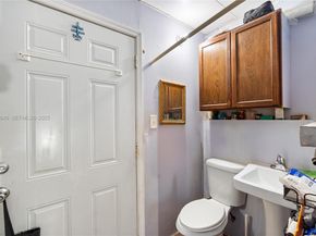 6142 SW 21st St, Miramar FL 33023