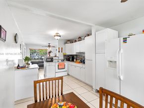 6142 SW 21st St, Miramar FL 33023