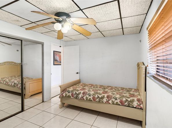 6142 SW 21st St, Miramar FL 33023