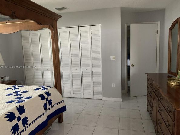 11001 SW 172nd Ter, Miami FL 33157