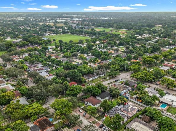 13180 NW 11th Ave, North Miami FL 33168