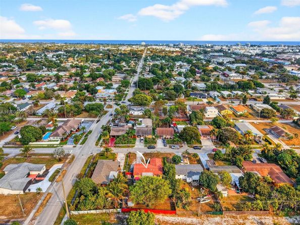 144 NW 9th Ave, Delray Beach FL 33444