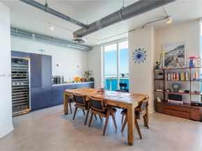 700 NE 25th St 2002, Miami FL 33137