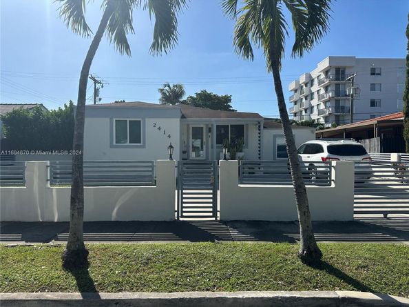2414 SW 21st Ter, Miami FL 33145
