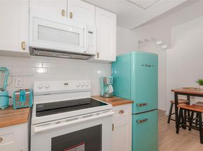 530 15th St 104, Miami Beach FL 33139