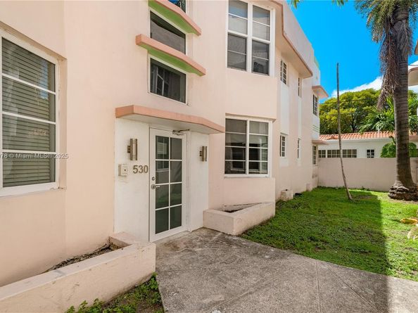 530 15th St 104, Miami Beach FL 33139
