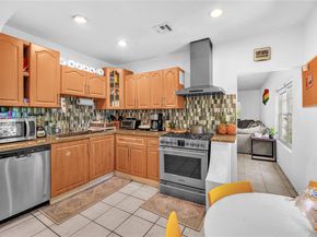 219 SW 6th Ave, Miami FL 33130