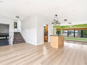 1419 Crest Dr, Lake Worth FL 33461