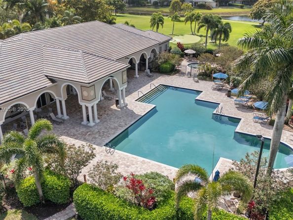4629 Mariners Cove Dr, Wellington FL 33449