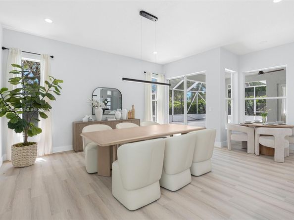 4629 Mariners Cove Dr, Wellington FL 33449