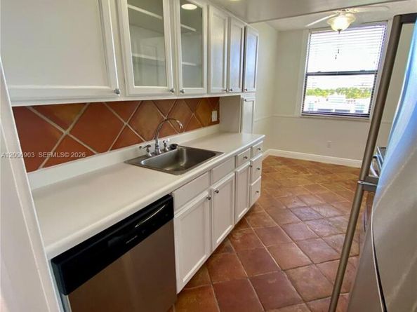 1470 NE 123rd St A701, North Miami FL 33161