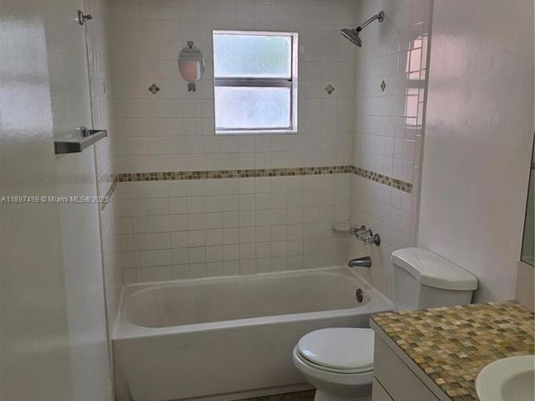 2150 SW 16th Ave 406, Miami FL 33145