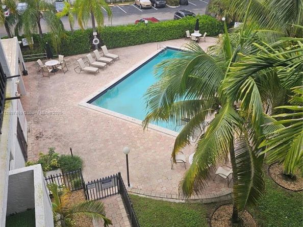 2150 SW 16th Ave 406, Miami FL 33145