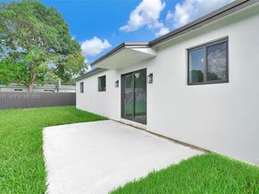 2225 NW 195th St, Miami Gardens FL 33056