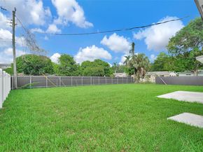 2225 NW 195th St, Miami Gardens FL 33056