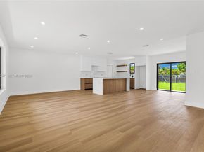 2225 NW 195th St, Miami Gardens FL 33056