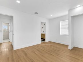327 SE 2nd Ave, Dania Beach FL 33004