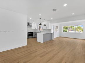 327 SE 2nd Ave, Dania Beach FL 33004
