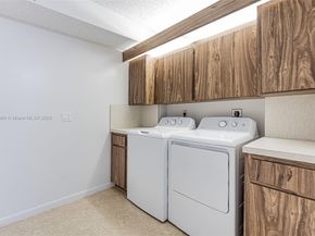 1719 Whitehall Dr 304, Davie FL 33324