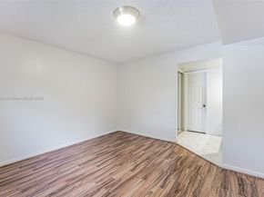 1719 Whitehall Dr 304, Davie FL 33324