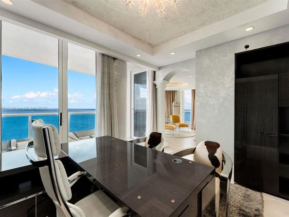 5025 Collins Ave PH1, Miami Beach FL 33140