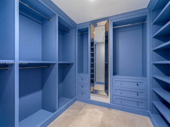 5025 Collins Ave PH1, Miami Beach FL 33140