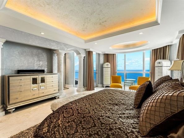 5025 Collins Ave PH1, Miami Beach FL 33140