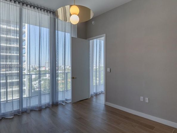 2655 S Bayshore Dr 1212, Coconut Grove FL 33133