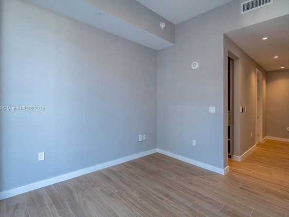 2655 S Bayshore Dr 1212, Coconut Grove FL 33133