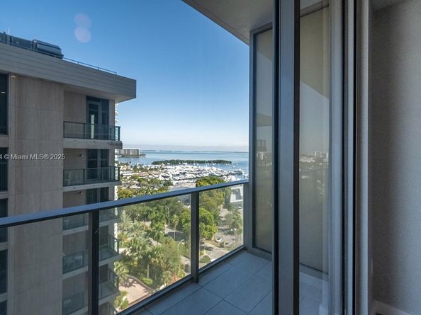 2655 S Bayshore Dr 1212, Coconut Grove FL 33133