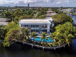 400 Tamarind Dr, Hallandale Beach FL 33009