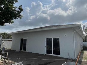 640 SW 12th Ave, Homestead FL 33030