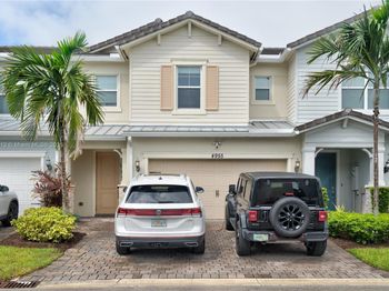 4955 Eucalyptus Dr