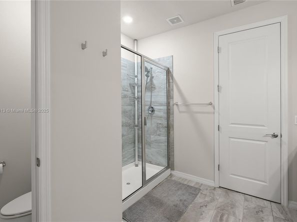 4955 Eucalyptus Dr, Hollywood FL 33021