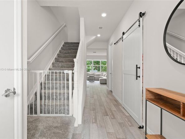 4955 Eucalyptus Dr, Hollywood FL 33021