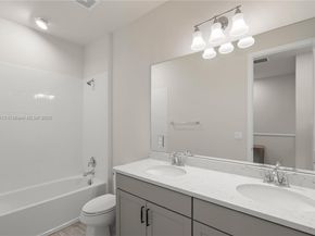 4955 Eucalyptus Dr, Hollywood FL 33021