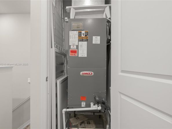 4955 Eucalyptus Dr, Hollywood FL 33021
