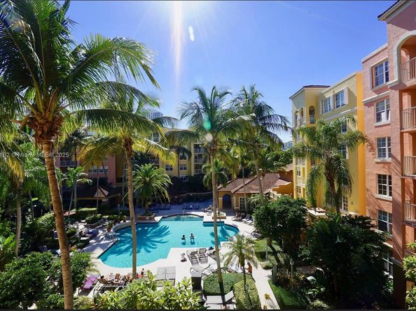 19877 E Country Club Dr 3407, Aventura FL 33180