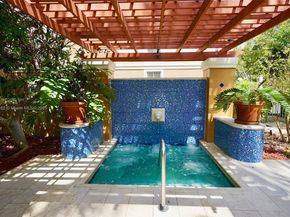 19877 E Country Club Dr 3407, Aventura FL 33180