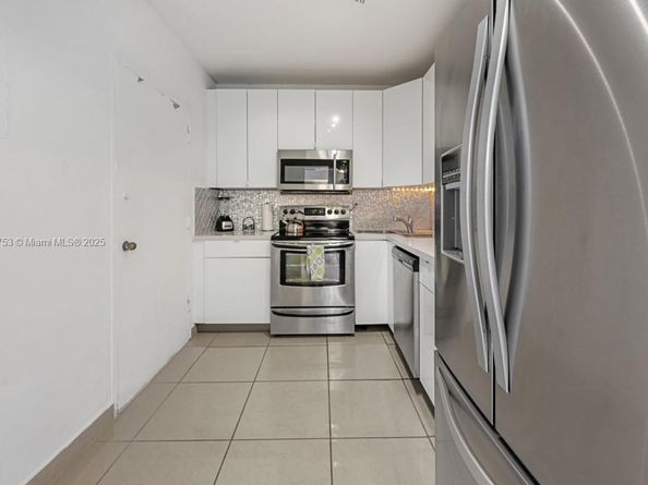 5601 Collins Ave 511, Miami Beach FL 33140