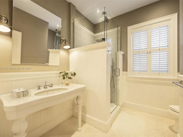 8521 SW 145th St, Palmetto Bay FL 33158