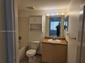 1113 Villa Ln 1113, Boynton Beach FL 33435