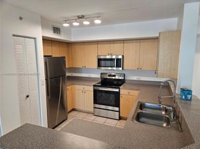 1113 Villa Ln 1113, Boynton Beach FL 33435