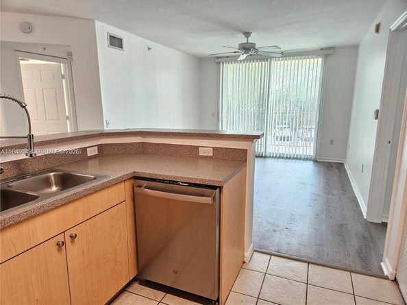 1113 Villa Ln 1113, Boynton Beach FL 33435