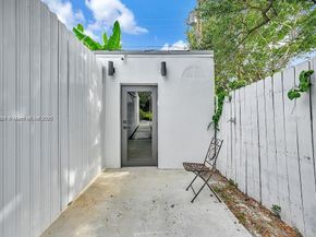 85 NW 47th St, Miami FL 33127
