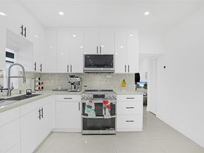 10529 NW 37th Ave, Miami FL 33147