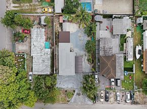 10529 NW 37th Ave, Miami FL 33147