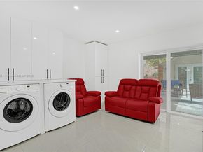 10529 NW 37th Ave, Miami FL 33147